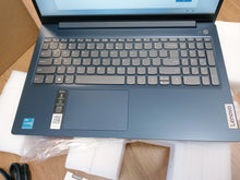 Load image into Gallery viewer, Lenovo IdeaPad Slim 3 15IRU8 15.6" Touch i3-1315U 8GB 256GB SSD Win11 82X7001VUS