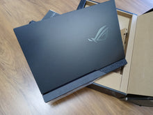 Load image into Gallery viewer, Asus Rog Strix R7 15.6" AMD Ryzen 7-6800H 16GB 1TB SSD RTX 3060 G513RM-WS74