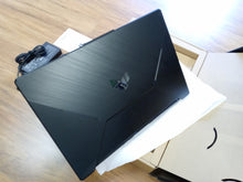 Load image into Gallery viewer, Asus F17 FX706 Gaming 17.3" Intel i5-11400H 8GB 512GB SSD Win11 FX706HCB-ES51