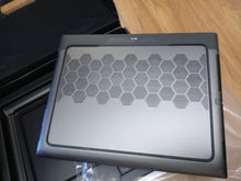 Load image into Gallery viewer, Dell Alienware M18 R2 18" QHD+ i7-14700HX 32GB DDR5 1TB SSD Win11 Nvidia RTX 4070