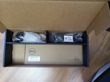 Load image into Gallery viewer, Alienware Aurora R15 Gaming PC i7-13700F 16GB 1TB RTX 4070 Win11 Liquid Cooling