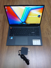 Load image into Gallery viewer, Laptop Asus Vivobook K5504VA 15.6" OLED i5-13500H 8GB 512GB SSD K5504VA-DS51