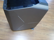 Load image into Gallery viewer, Alienware Aurora R7 Gaming i7-8700 16GB 2TB HDD + 500GB SSD GTX 1080 Liquid Cool