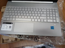 Load image into Gallery viewer, Laptop Hp 15-DY5023ST 15.6" Full HD Intel i3-1215U 8GB 256GB SSD Win11 8J0Z6UA#A