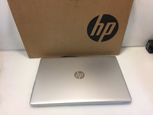 Load image into Gallery viewer, Laptop Hp 17-by0062st 17.3" Intel Core i5-8250u 1.6Ghz 8GB Ram 1TB HDD Win 10