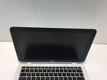 Load image into Gallery viewer, Laptop Dell Inspiron 11 3162 11.6" Celeron N3060 1.6GHz 2GB 32GB SSD W10 White