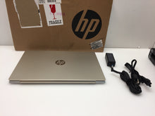 Load image into Gallery viewer, Laptop Hp Pavilion 15-cw0055nr 15.6" Touchscreen AMD Ryzen 3 2200u 8GB 1TB Win10
