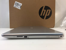 Load image into Gallery viewer, Laptop Hp 17-by3065st 17.3" Intel i5-1035G1 8GB 1TB HDD + 128GB SSD Win10 Silver
