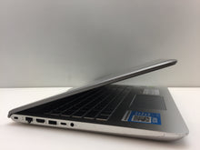 Load image into Gallery viewer, Laptop Hp Pavilion 15-cc178cl 15.6" Intel i7-8550u 1.80Ghz 8GB 2TB Nvidia 940MX