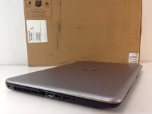 Load image into Gallery viewer, Laptop Hp 17-x061nr i3-6100U 17.63" Intel i3-6100U 2.3Ghz 8GB 320GB Win10