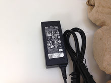 Load image into Gallery viewer, Dell Inspiron 13 5378 2-in-1 Convertible PC 13.3"Touch i5-7200U 2.5GHz 4GB 1TB