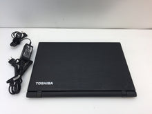 Load image into Gallery viewer, Laptop Toshiba Satellite C55-C5390 15.6" Pentium N3700 1.60Ghz 4GB 1TB Win10
