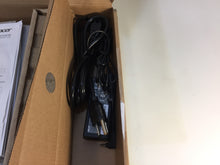 Load image into Gallery viewer, Acer SP3 15-51-757C 2-in-1 15.6" Touchscreen Notebook i7-7500U 2.7GHz 12GB 1TB