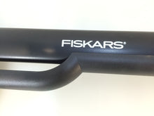 Load image into Gallery viewer, Fiskars 339950-1001 34" Aluminum Handle and Blade with 4 Claw Weeder