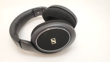 Load image into Gallery viewer, Sennheiser HD 598 Cs Over-Ear Closed Back Headphones 507181