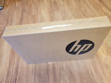 Load image into Gallery viewer, Laptop Hp 17-CN2775ST 17.3in IPS Full HD Intel i5-1235U 8GB 512GB SSD Windows 11