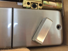 Load image into Gallery viewer, Kwikset Signature Series 99070-101 Satin Nickel Powerbolt2 Electronic Deadbolt