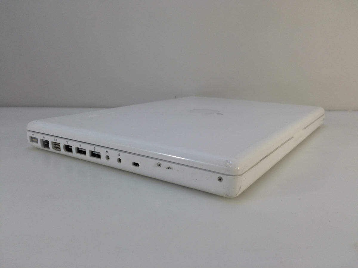 Apple Macbook A1181 13.3