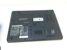 Load image into Gallery viewer, Laptop Dell Inspiron E1405 14.1" C2D T5200 1.6GHz 1GB 120GB DVDRW W7Pro