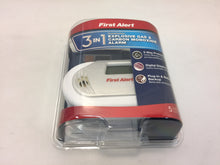 Load image into Gallery viewer, First Alert Plug-In Explosive Gas Carbon Monoxide Alarm Digital Display GCO1CN