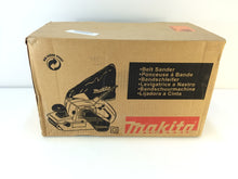 Load image into Gallery viewer, Makita 9403 11 Amp 4"x24" Corded Belt Sander with Abrasive Belt