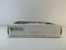 Load image into Gallery viewer, Delta 2705 2-Handle Deck-Mount Roman Tub Faucet in Chrome