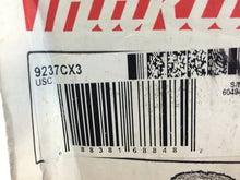 Load image into Gallery viewer, Makita 9237CX3 7" Variable Speed Polisher Kit