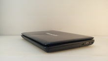 Load image into Gallery viewer, Laptop Toshiba Satellite L745-S4210 14" Intel i3-2310M 2.10Ghz 2GB 650GB Win7