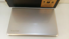 Load image into Gallery viewer, Laptop Toshiba Satellite L75 B7150 17.3" Intel Core i3-4005U 6GB 500GB Win 8.1