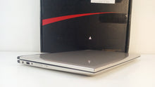 Load image into Gallery viewer, Laptop Toshiba Satellite L55W C5278 15.6" Touch 2-in-1 i3-5015U 2.10Ghz 8GB 750GB