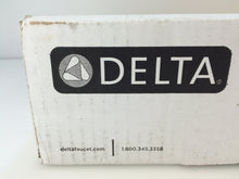 Load image into Gallery viewer, Delta 978-ARWE-DST Leland Pull-Down Sprayer Kitchen Faucet in Arctic Stainless