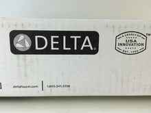 Load image into Gallery viewer, Delta 9178-RB-DST Leland Pull-Down Sprayer Kitchen Faucet, Venetian Bronze