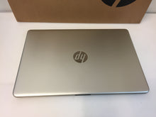 Load image into Gallery viewer, Laptop HP 15-dw0082cl 15.6" Core i3-8145U 2.1GHz 4GB 128GB SSD Win10