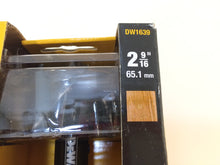 Load image into Gallery viewer, DEWALT DW1639 2-9/16" Heavy-Duty Self-Feed Wood-Drilling Bit