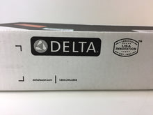 Load image into Gallery viewer, Delta 9183-AR-DST Mateo Pull-Down Sprayer Kitchen Faucet, Arctic Stainless