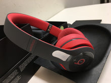 Load image into Gallery viewer, Beats Solo2 Wireless On-Ear Headphone B0534 MKQ22AM/A, Siren Red Active