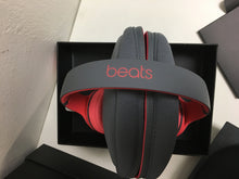 Load image into Gallery viewer, Beats Solo2 Wireless On-Ear Headphone B0534 MKQ22AM/A, Siren Red Active