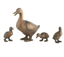 Load image into Gallery viewer, Plow & Hearth Duck Family with Mother and Three Babies, Set of 4