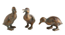 Load image into Gallery viewer, Plow & Hearth Duck Family with Mother and Three Babies, Set of 4