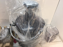 Load image into Gallery viewer, NutriBullet NBJ50200 1000W Centrifugal Juicer Pro - Silver
