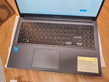 Load image into Gallery viewer, Laptop Asus Vivobook 15 15.6&quot; Intel i3-1220P 4GB 256GB SSD Win11 F1502ZA-SB33
