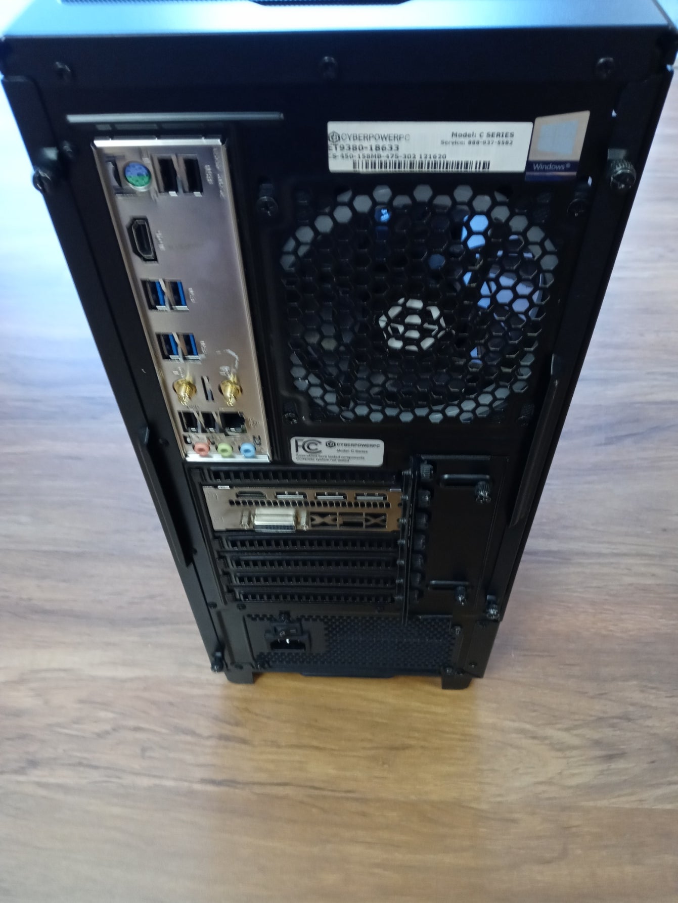 Cyberpowerpc hotsell rx 580