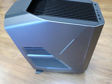 Load image into Gallery viewer, Alienware Aurora R7 Gaming i7-8700 16GB 2TB HDD + 500GB SSD GTX 1080 Liquid Cool
