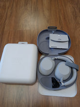 Load image into Gallery viewer, Sony WH-1000XM6 Best Wireless Noise Cancelling Headphones - Silver
