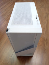 Load image into Gallery viewer, CyberPowerPC Gamer Master AMD Ryzen 7 7700 16GB DDR5 1TB SSD Win11 RX 7600 8GB
