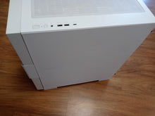 Load image into Gallery viewer, CyberPowerPC Gamer Master AMD Ryzen 7 7700 16GB DDR5 1TB SSD Win11 RX 7600 8GB
