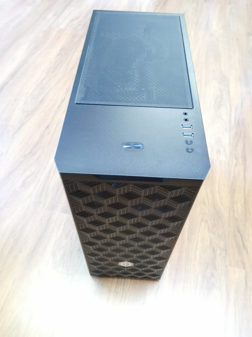 CyberPowerPC Gaming PC AMD Ryzen 5 5500 8GB 512GB SSD + 1TB HDD GeForce RTX 4060