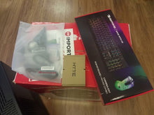 Load image into Gallery viewer, iBUYPOWER HYTE Y40 Gaming PC Intel Ultra 7 265F 32GB DDR5 1TB SSD RTX 5070 12GB
