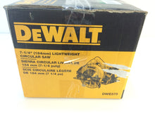 Load image into Gallery viewer, DEWALT DWE575 7-1/4&quot; Lightweight Circular Saw

