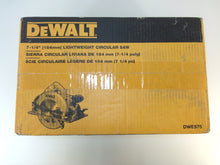Load image into Gallery viewer, DEWALT DWE575 7-1/4&quot; Lightweight Circular Saw

